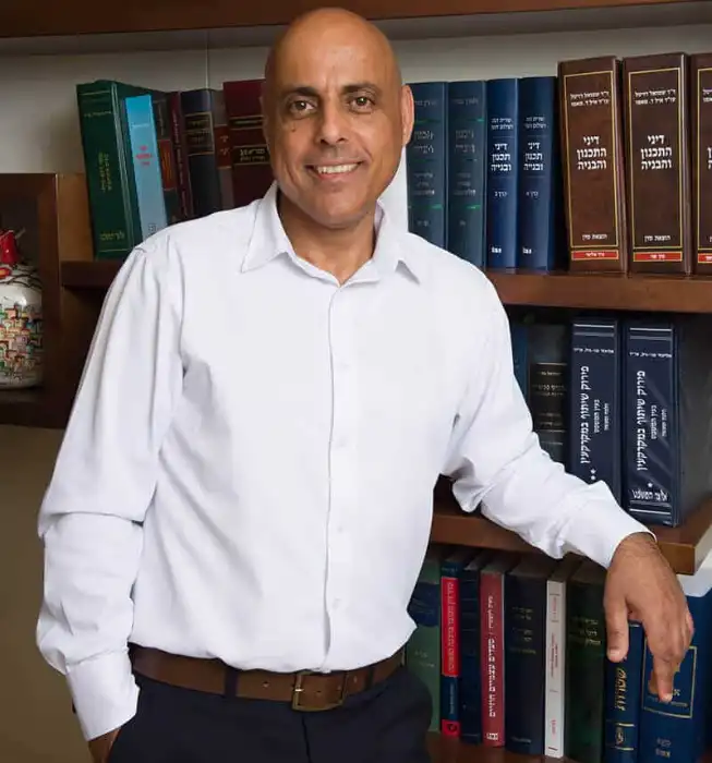 עו״ד איתיאל היקרי